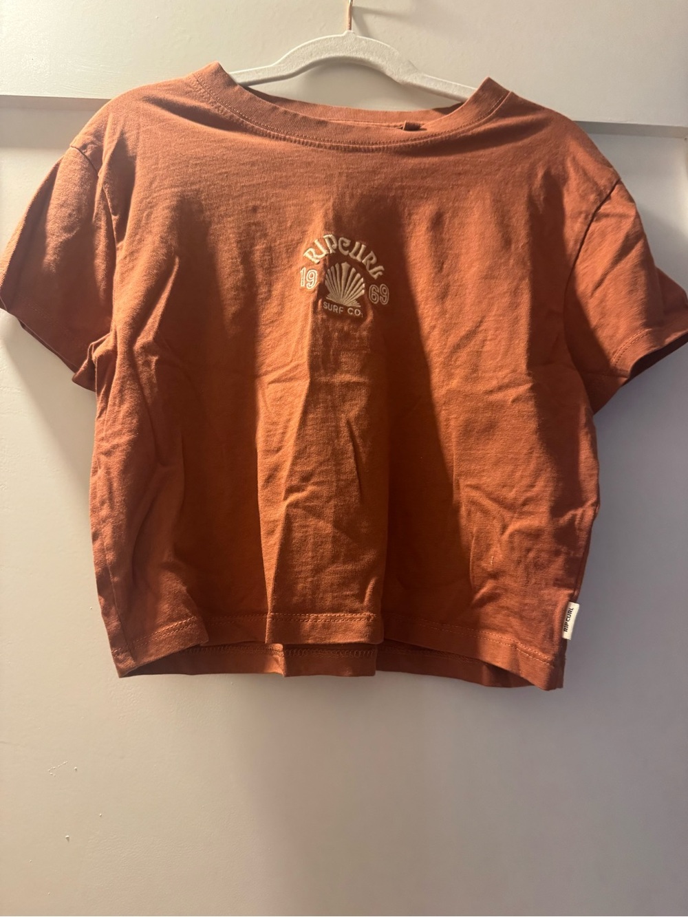 Ripcurl Vintage Beachy Cropped T-Shirt Shell Tee (Discontinued)